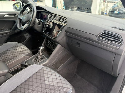 Volkswagen Tiguan 2.0 TDI 150 CV SCR DSG 4MOTION R-Line (11)