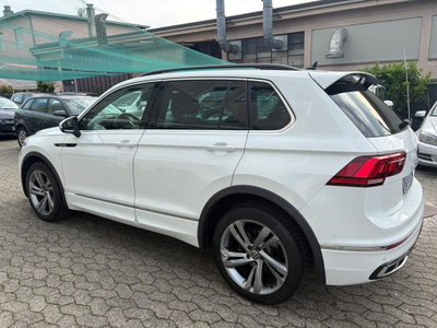 Volkswagen Tiguan 2.0 TDI 150 CV SCR DSG 4MOTION R-Line (4)