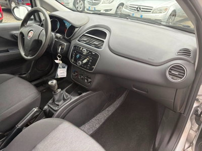 Fiat Punto 1.3 MJT II S&S 85 CV 5 porte ECO Street (11)
