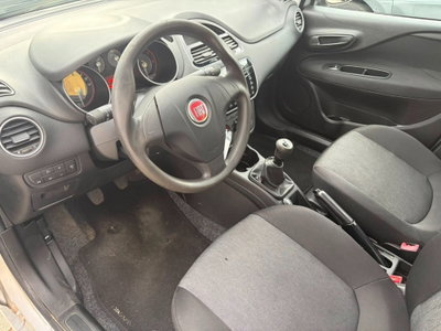 Fiat Punto 1.3 MJT II S&S 85 CV 5 porte ECO Street (8)