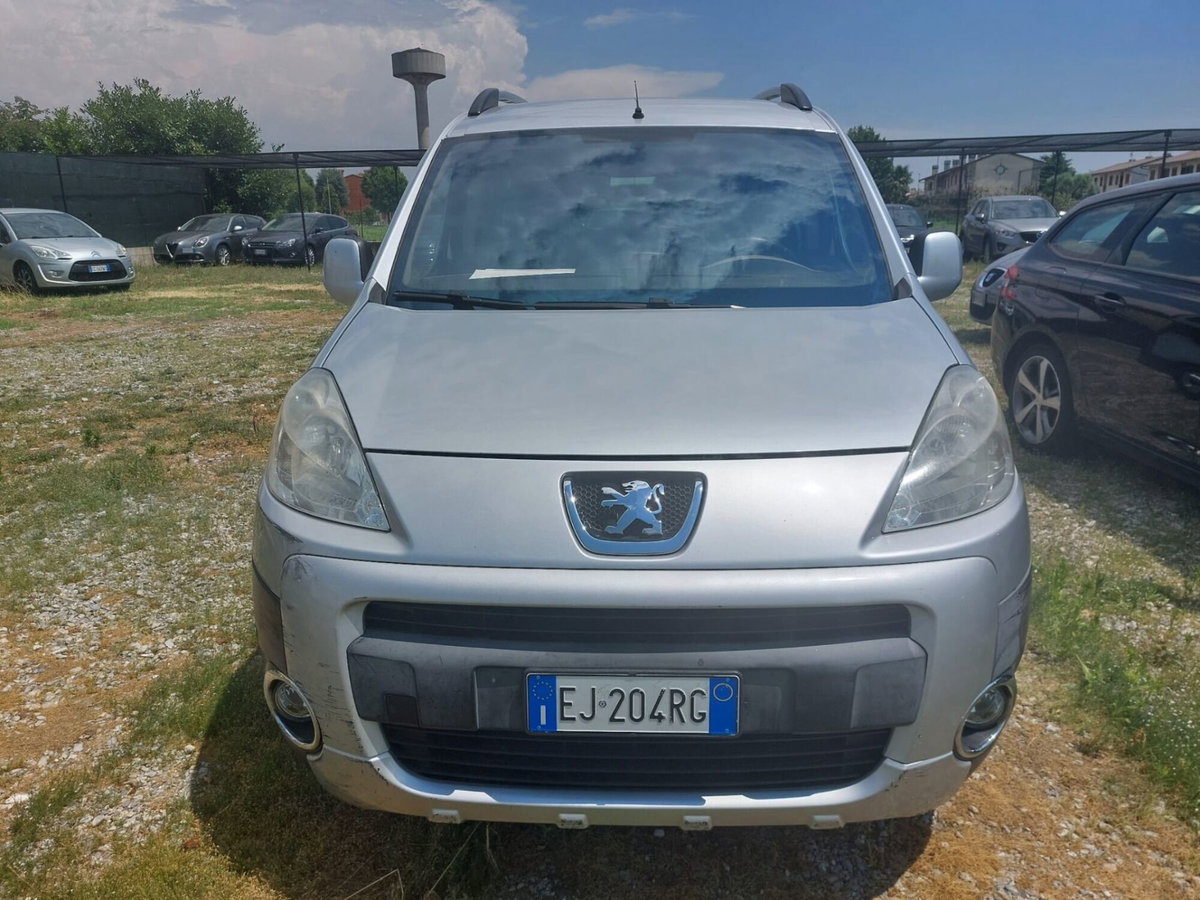 Peugeot Partner 1.6 HDi 112CV Outdoor (3)