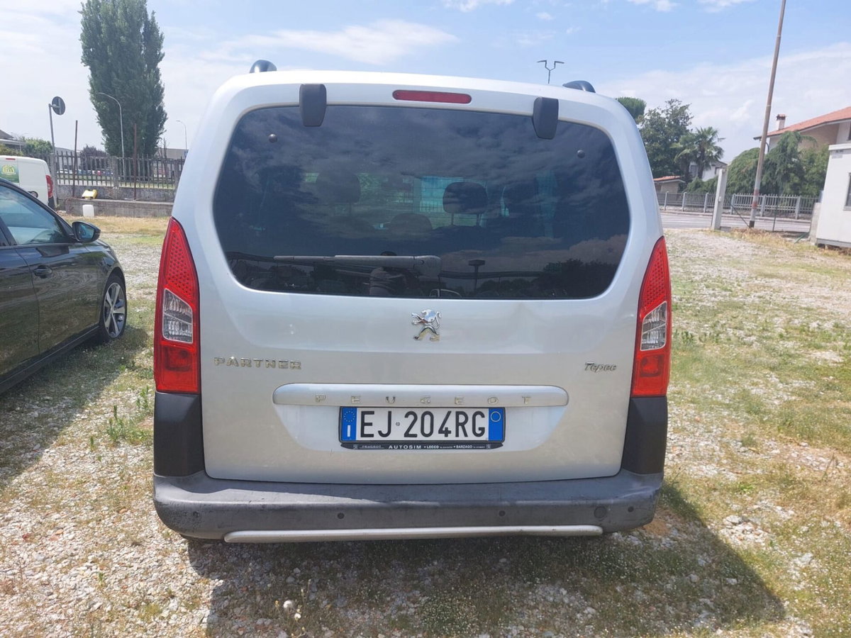 Peugeot Partner 1.6 HDi 112CV Outdoor (6)