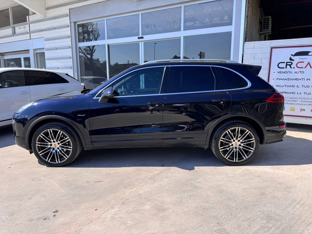 Porsche Cayenne 3.0 Diesel (6)