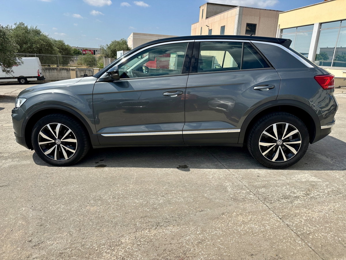 Volkswagen T-Roc 1.0 TSI 115 CV Style BlueMotion Technology (8)