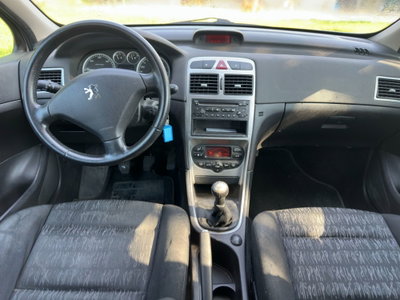 Peugeot 307 HDi 5p. XS (6)