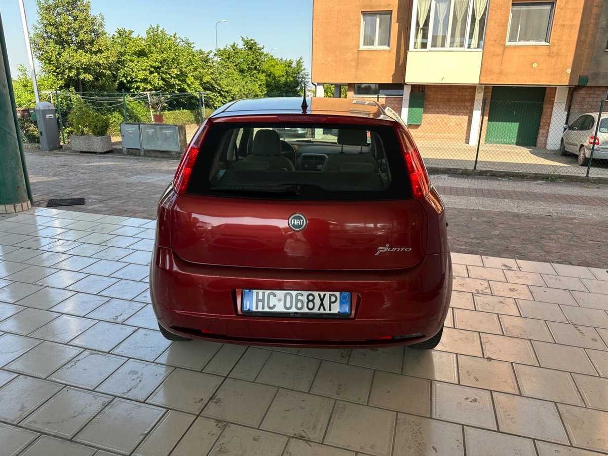 Fiat Grande Punto 1.2 5 porte Dynamic (9)