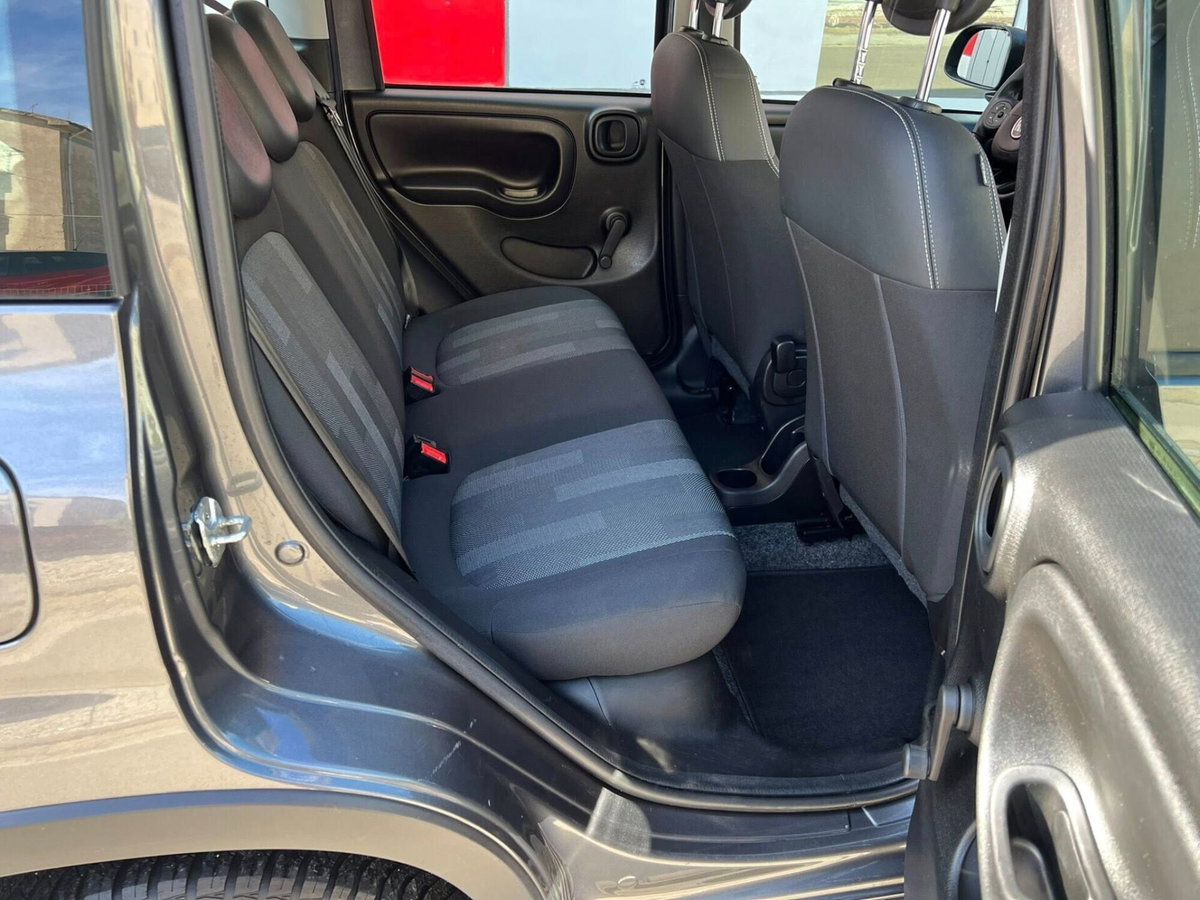 Fiat Panda 1.2 City Cross (13)