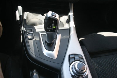 BMW Serie 1 116d 2.0 116CV cat 5 porte Attiva DPF (10)