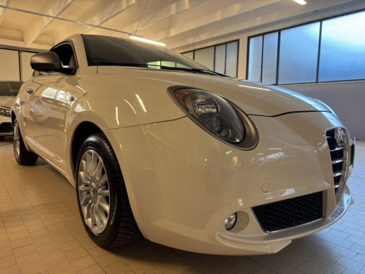Alfa Romeo MiTo 1.4 78 CV 8V S&S Distinctive (3)