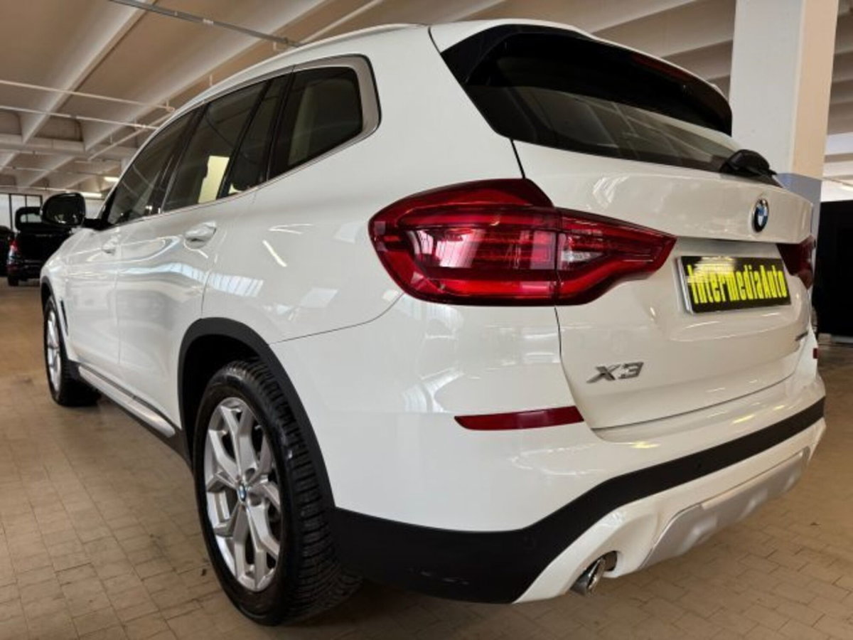 BMW X3 xDrive20d xLine (5)