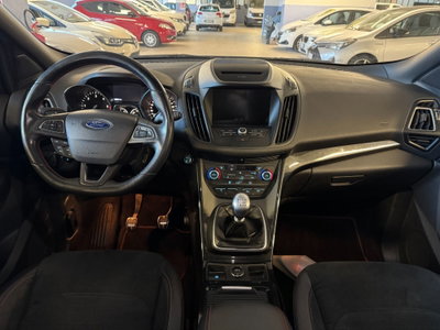 Ford Kuga 1.5 TDCI 120 CV S&S 2WD ST-Line (8)