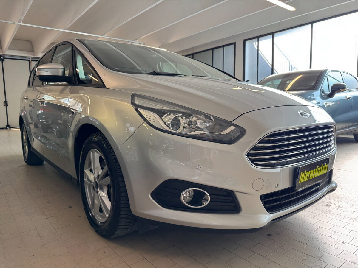 Ford S-Max 2.0 TDCi 150CV S&S Powershift 7p.ti Titanium Business (3)