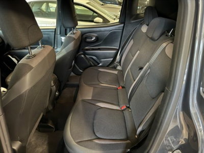 Jeep Renegade 1.5 Turbo T4 MHEV Limited (10)