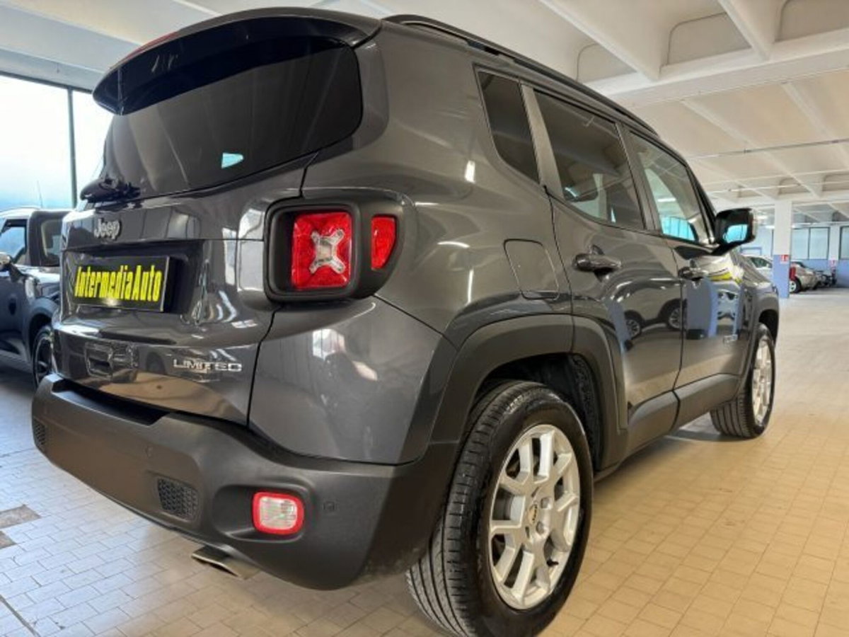 Jeep Renegade 1.5 Turbo T4 MHEV Limited (7)