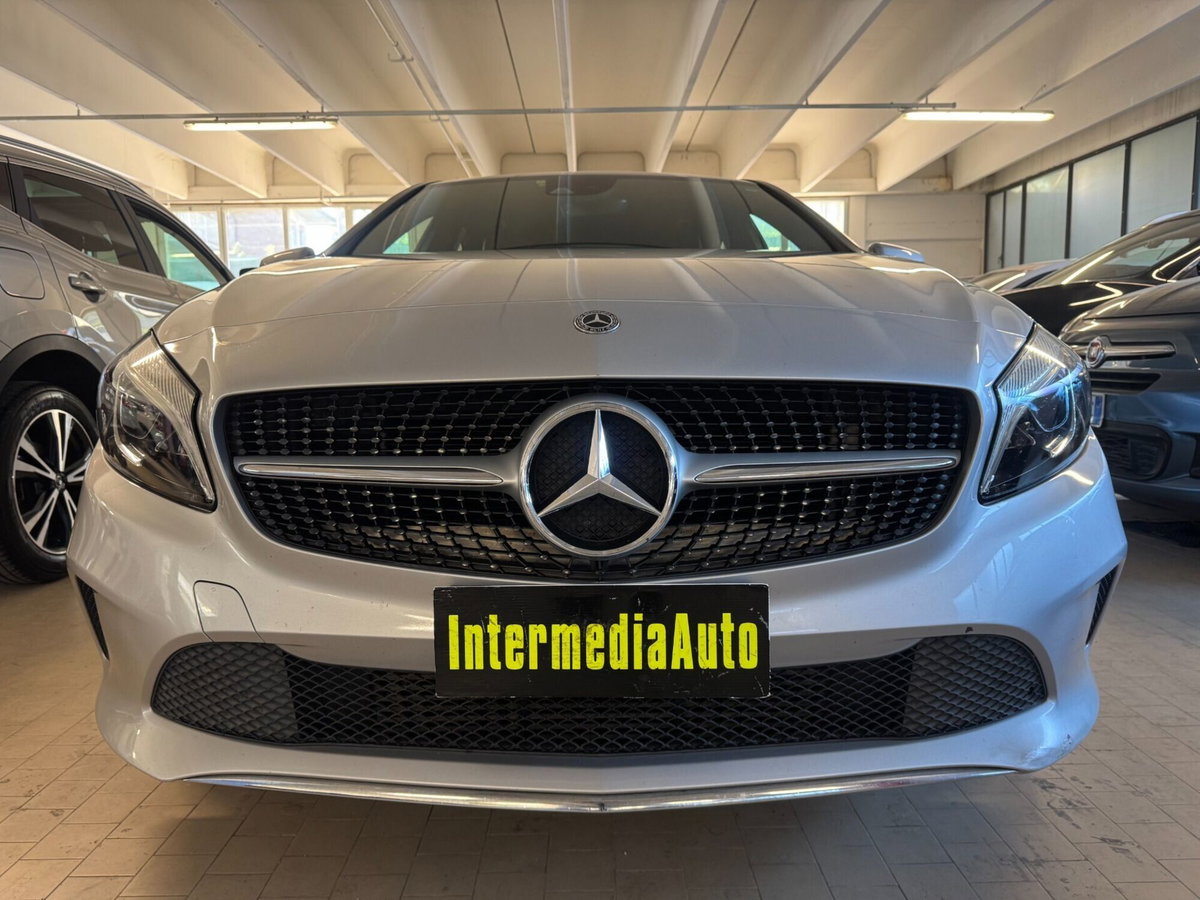 Mercedes-Benz Classe A 180 d Automatic Sport (2)