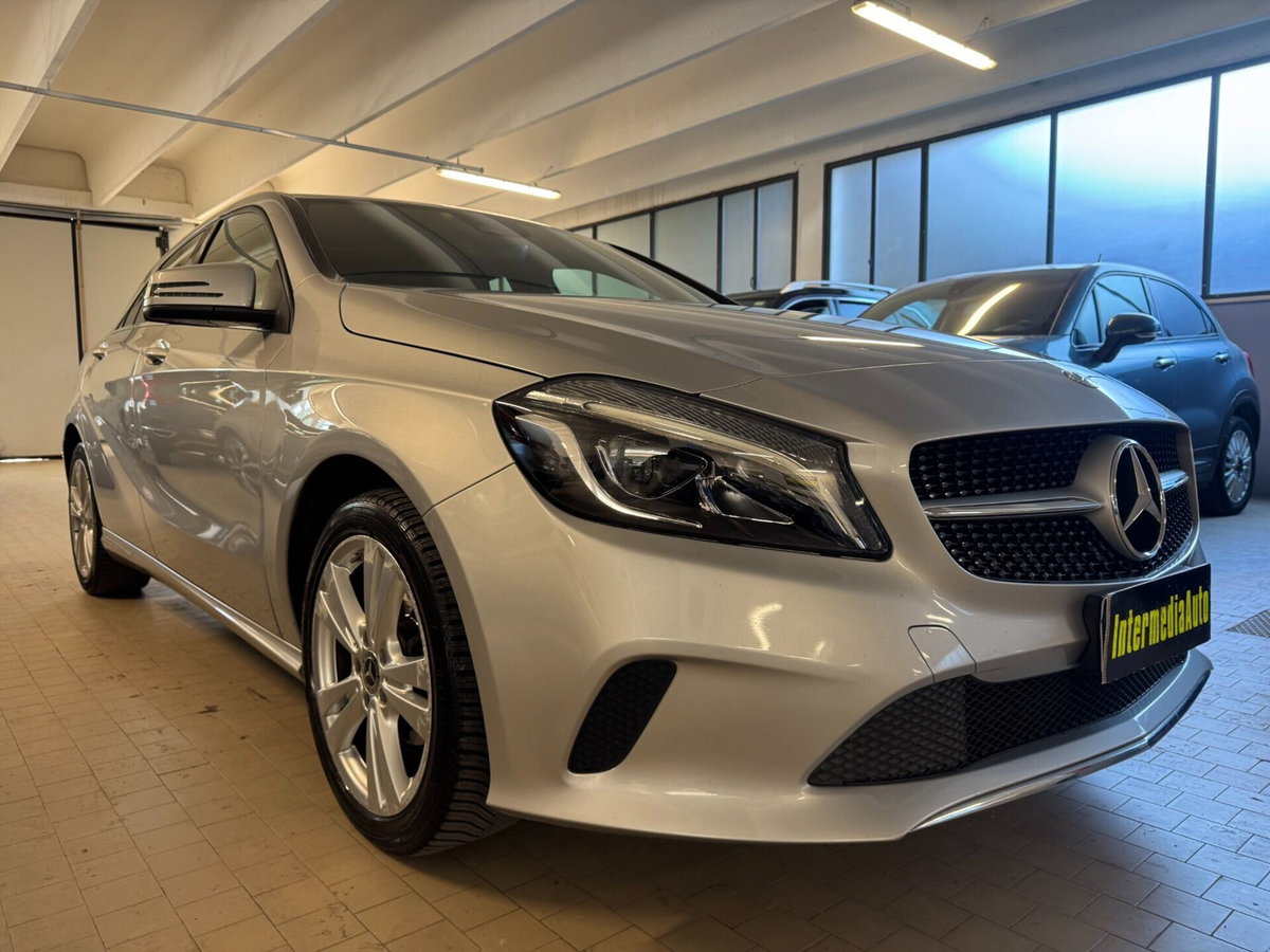 Mercedes-Benz Classe A 180 d Automatic Sport (3)