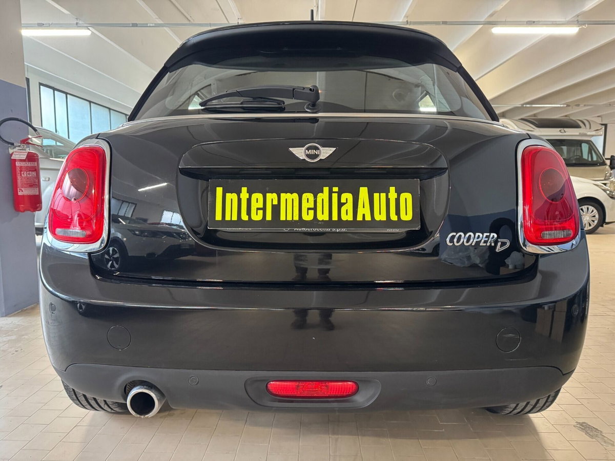 MINI Mini 1.5 Cooper D Boost 5 porte (5)