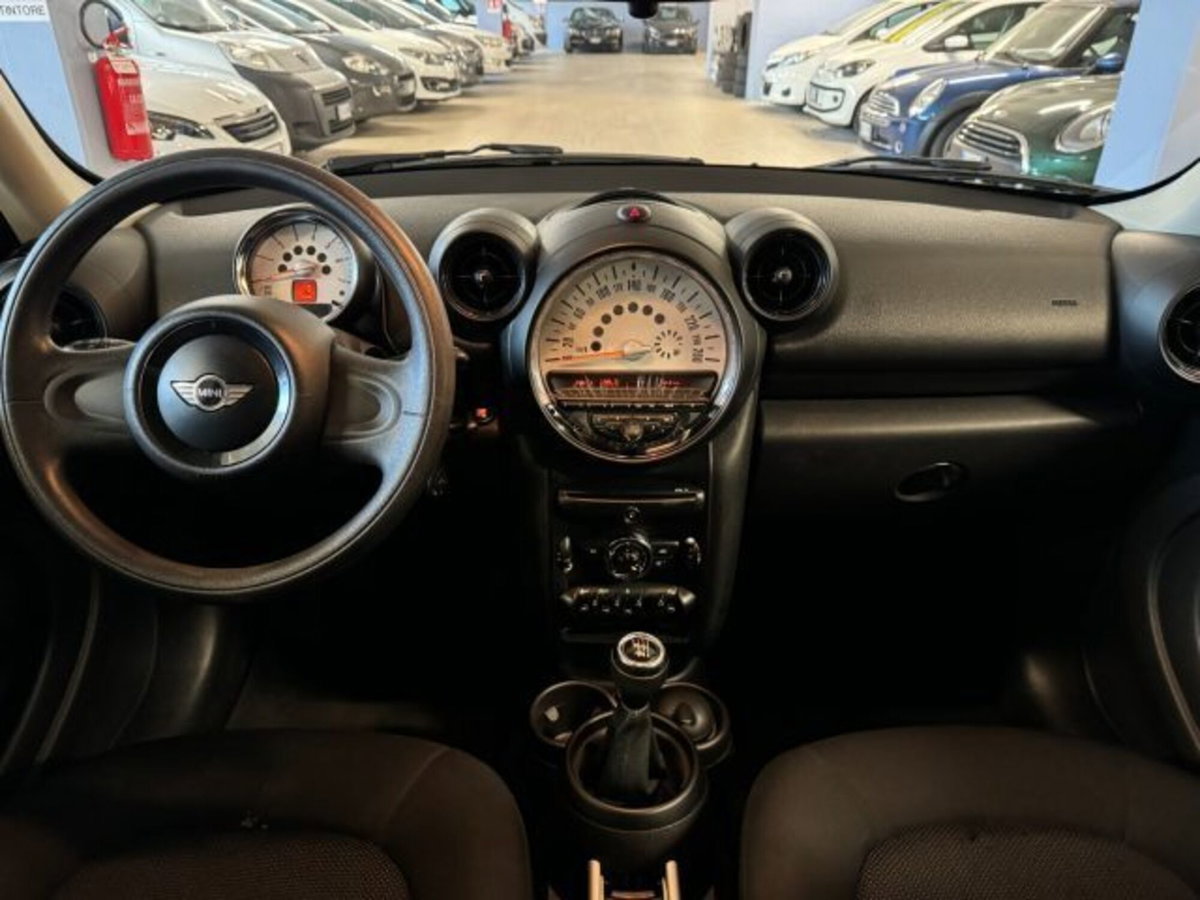 MINI Mini Countryman 1.6 Cooper D Countryman (10)