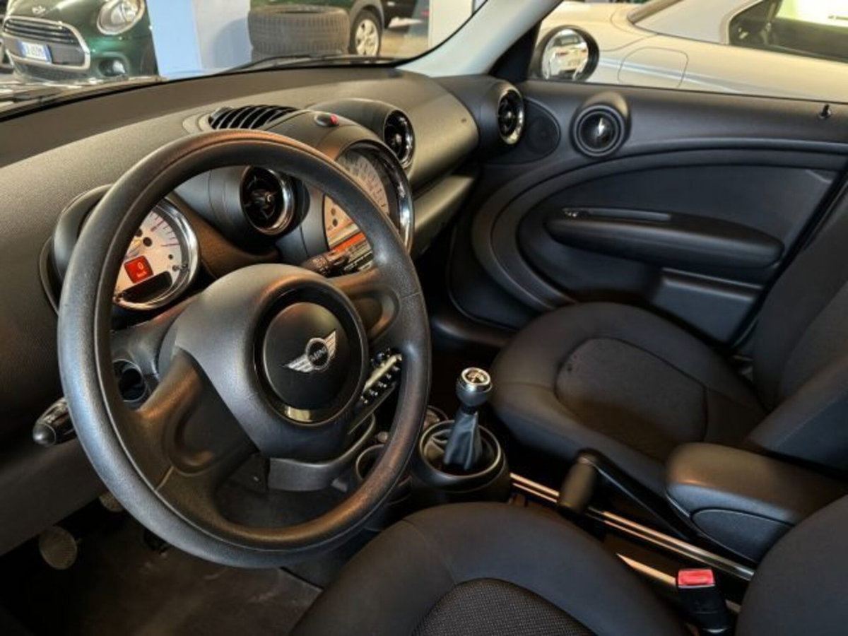 MINI Mini Countryman 1.6 Cooper D Countryman (9)