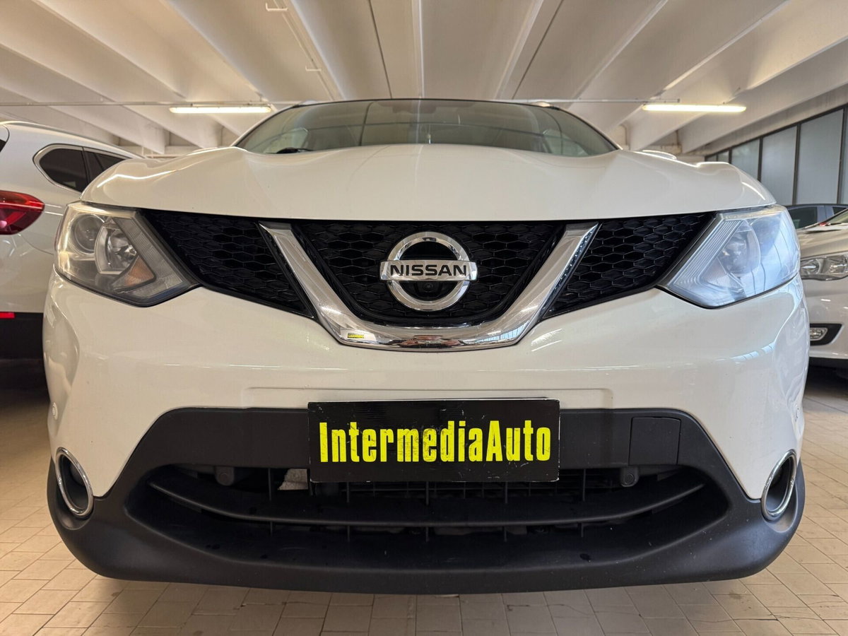 Nissan Qashqai 1.6 dCi 2WD 360 (2)