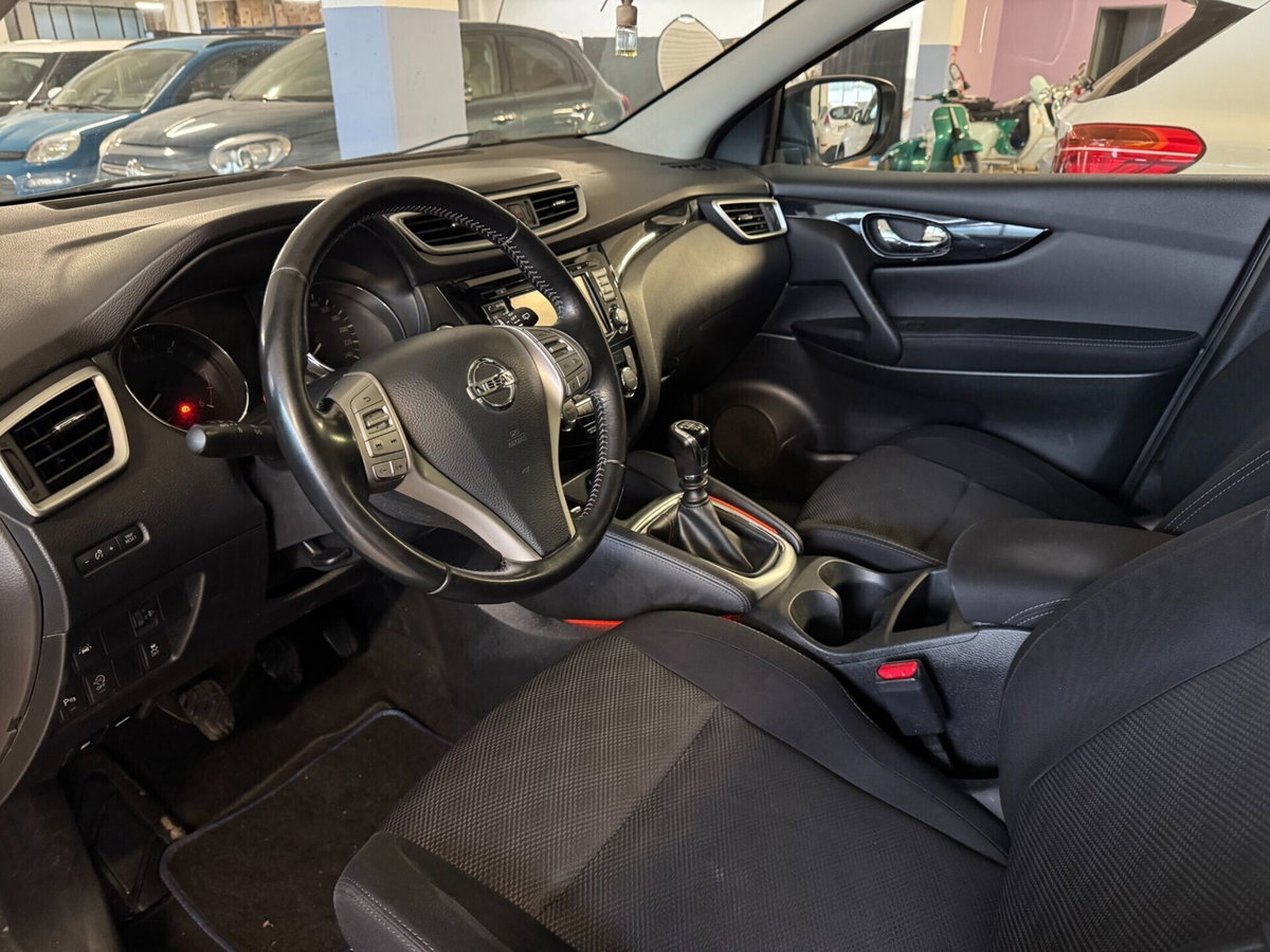 Nissan Qashqai 1.6 dCi 2WD 360 (8)