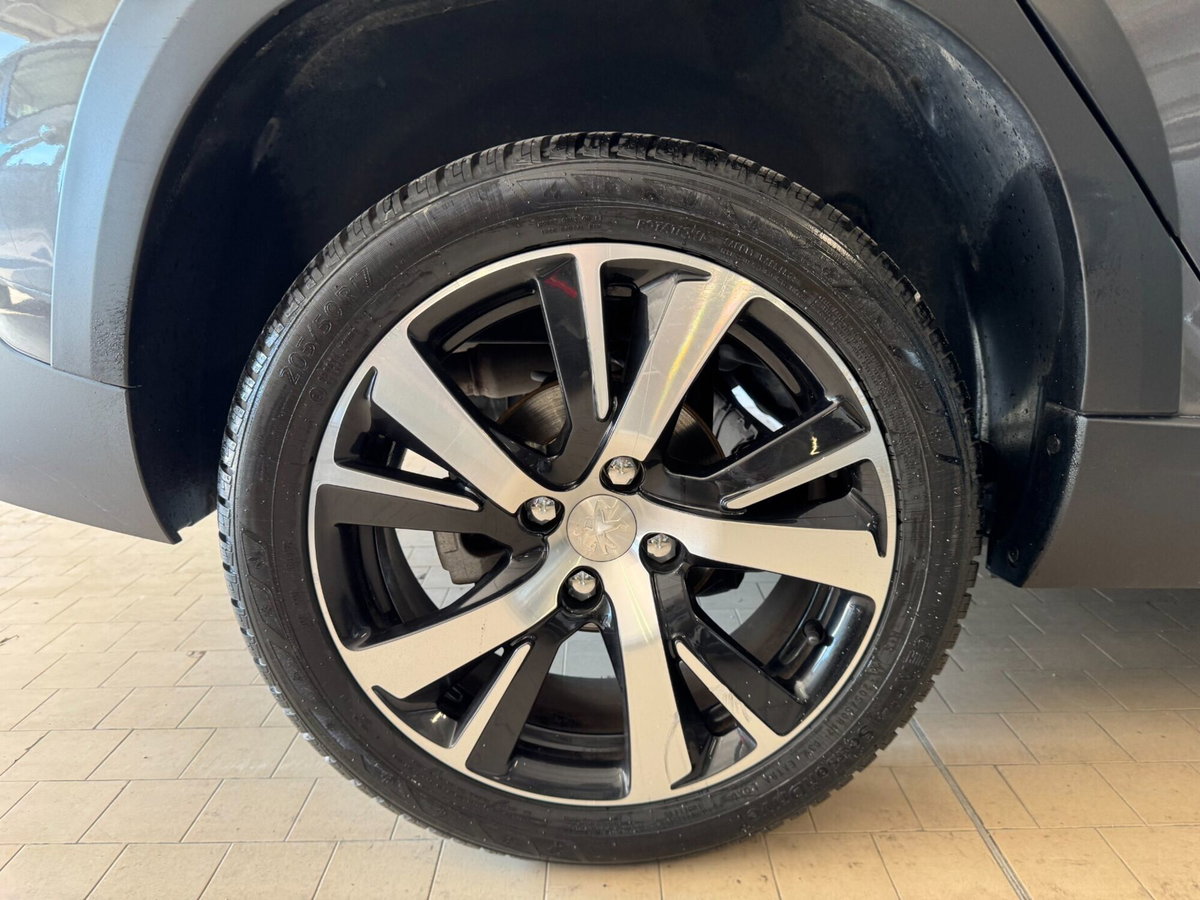 Peugeot 2008 100 Allure (7)