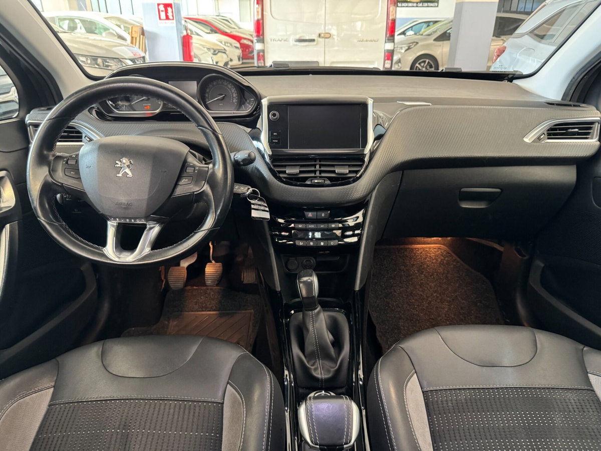 Peugeot 2008 100 Allure (9)