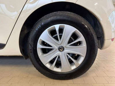 Renault Clio dCi 8V 75 CV Start&Stop 5 porte Energy Duel (7)