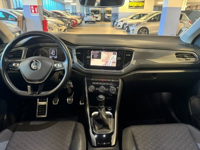 Volkswagen T-Roc 1.6 TDI SCR Style BlueMotion Technology (8)