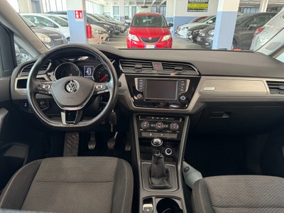 Volkswagen Touran 1.6 TDI Highline BlueMotion Technology (7)