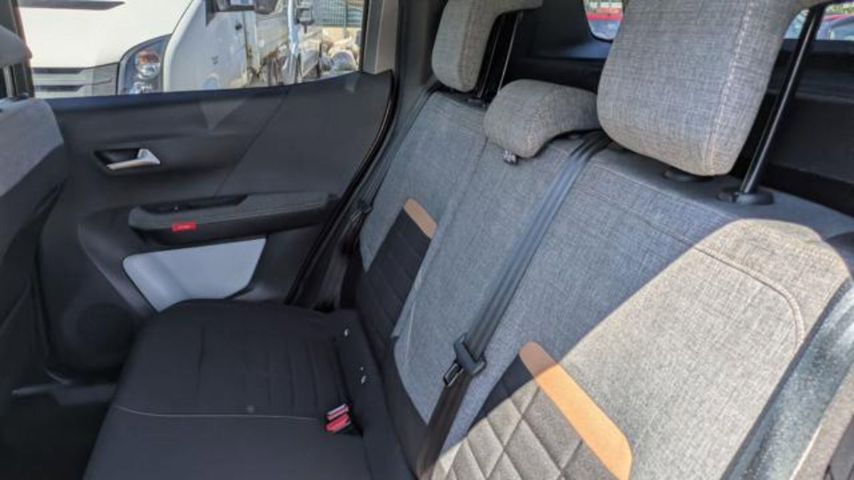 Citroen C3 Aircross 1.2 puretech turbo Plus 100cv (13)
