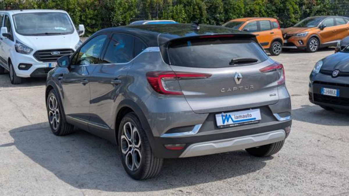 Renault Captur Full Hybrid E-Tech 145 CV Evolution (4)