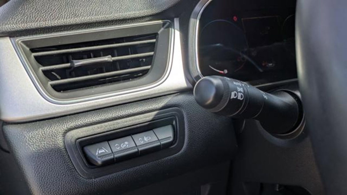 Renault Captur Full Hybrid E-Tech 145 CV Evolution (8)