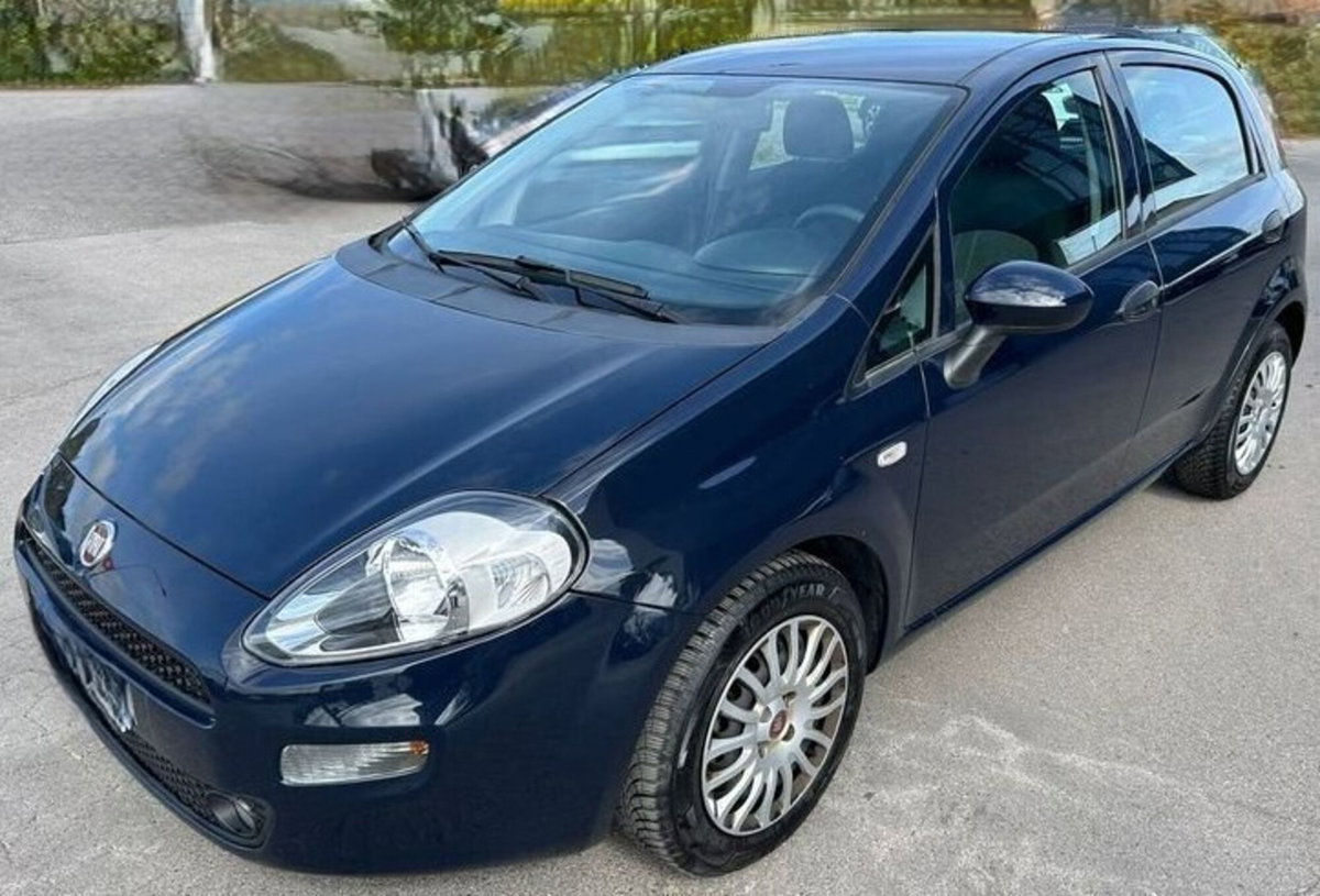 Fiat Punto 1.3 MJT II S&S 95 CV 5 porte Street
