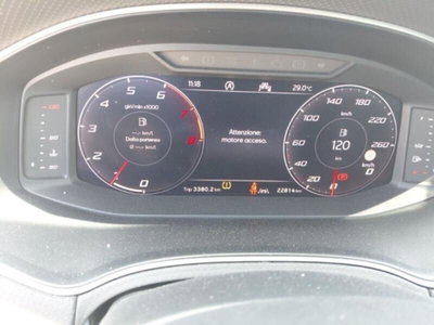 SEAT Arona 1.0 EcoTSI Black Edition (5)