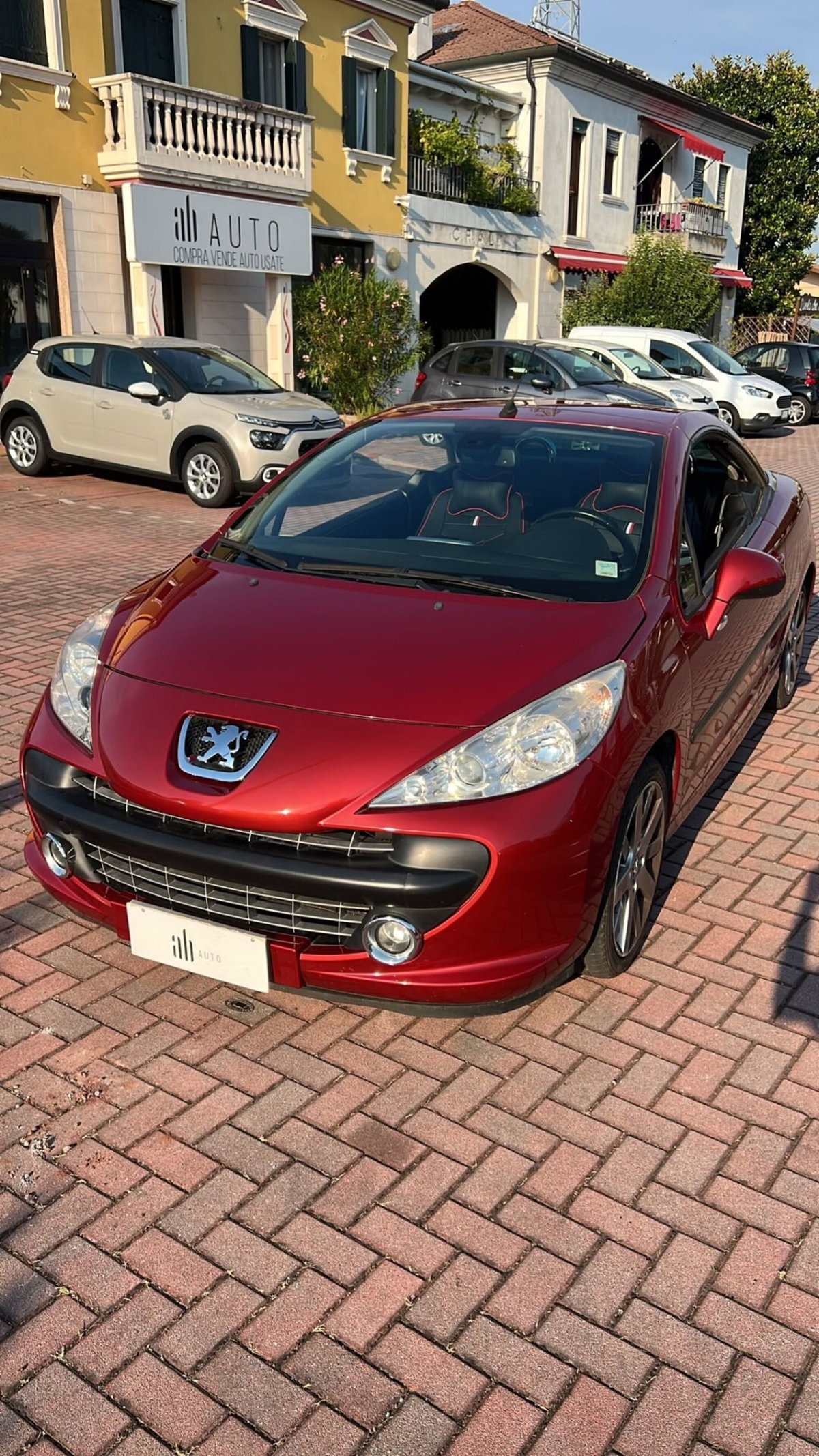 Peugeot 207 Cabrio VTi 120CV CC aut. Féline