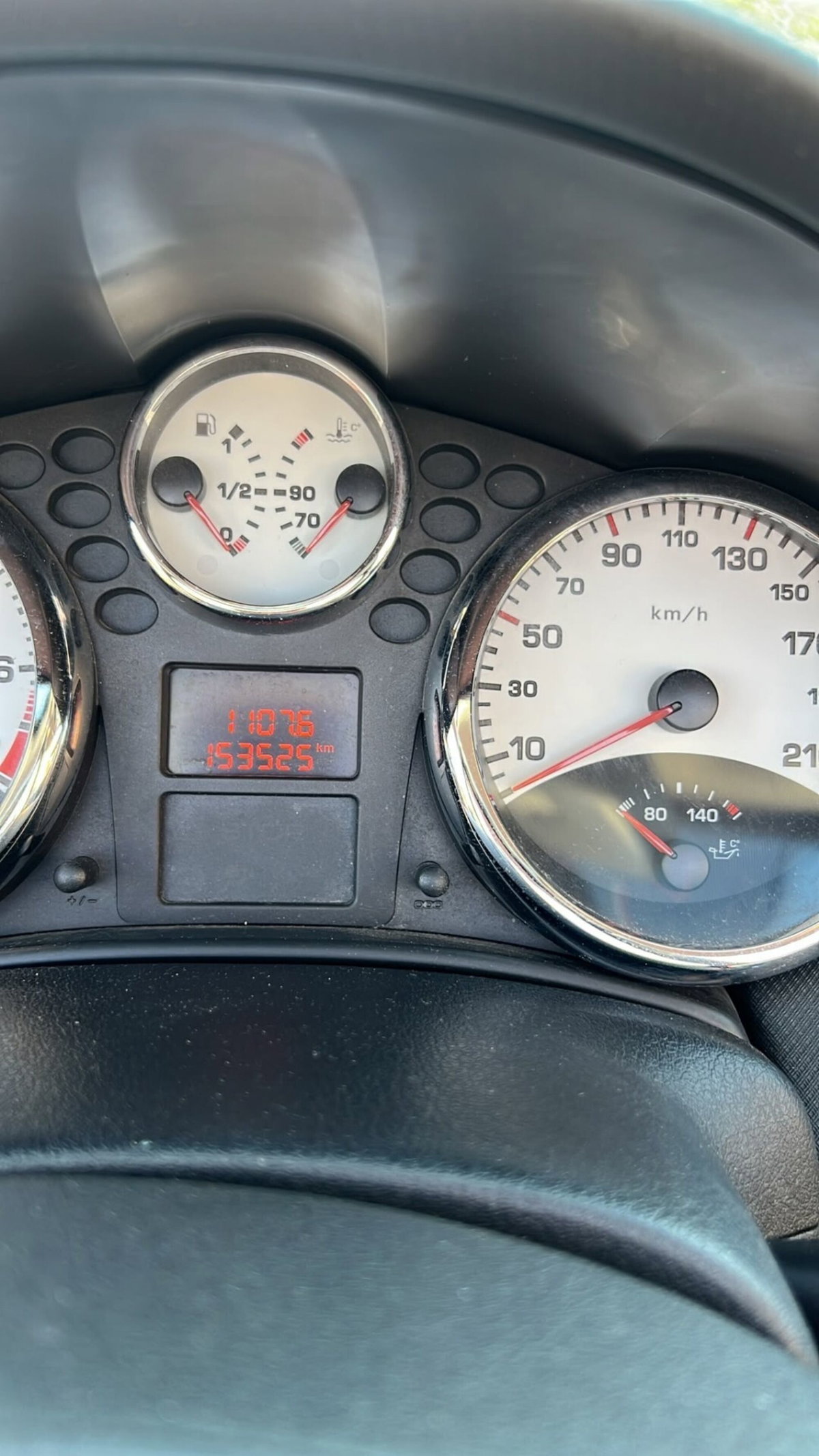 Peugeot 207 Cabrio VTi 120CV CC aut. Féline (10)