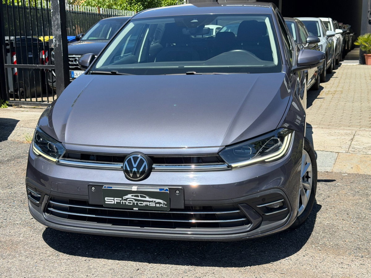 Volkswagen Polo 1.0 TSI 110 CV DSG Style (8)