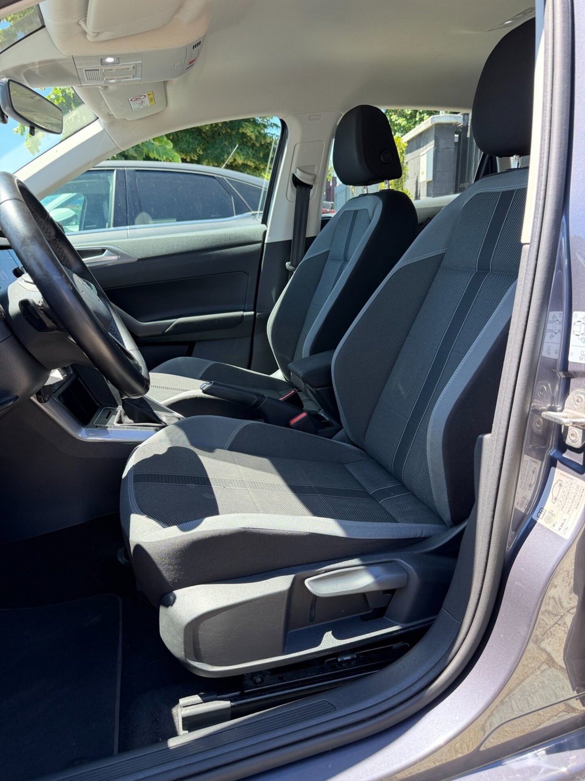 Volkswagen Polo 1.0 TSI 110 CV DSG Style (9)
