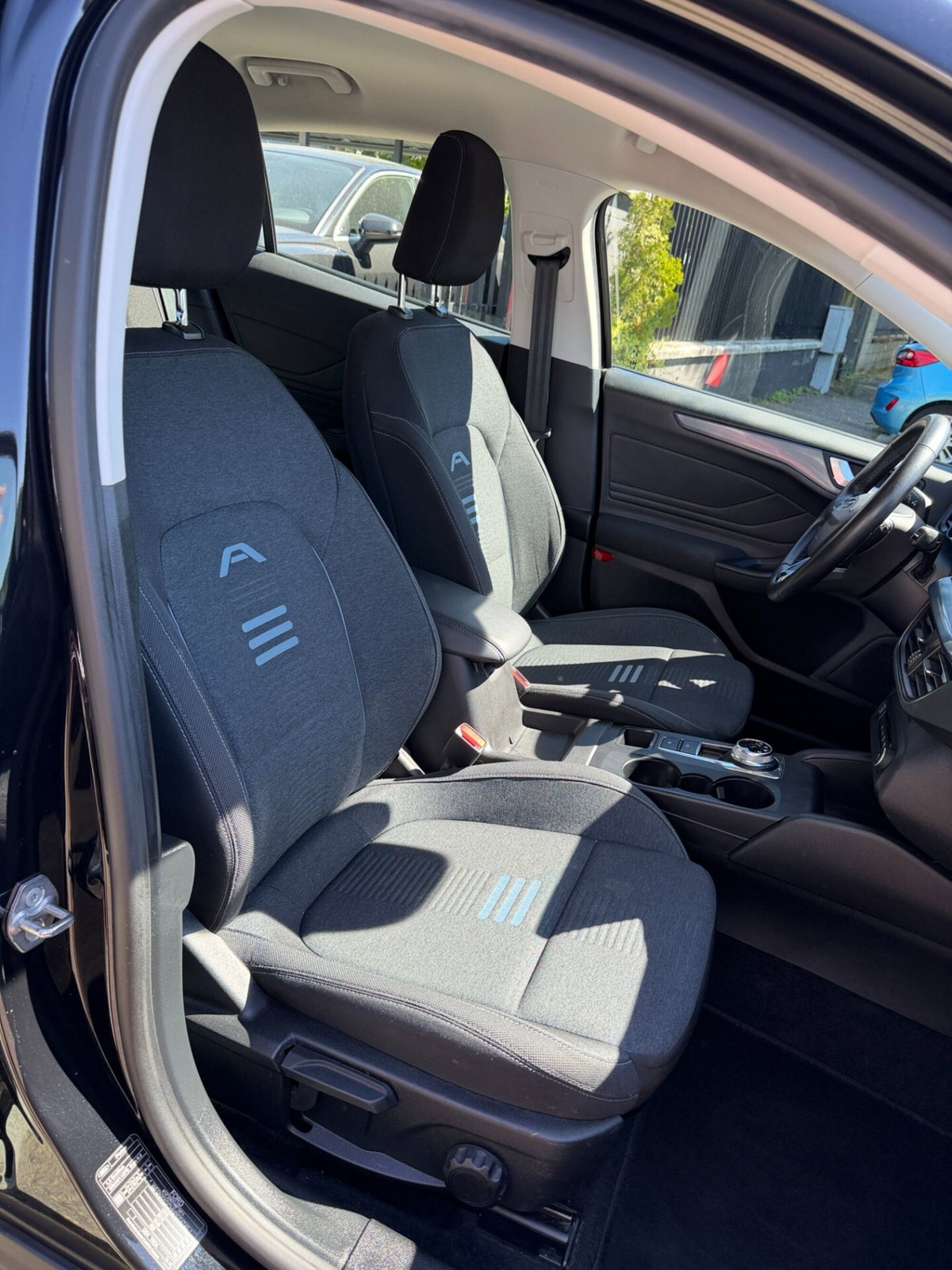 Ford Focus 1.5 EcoBlue 115 CV automatico 5p. Active Style (14)