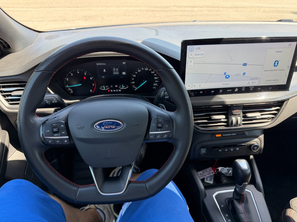 Ford Focus Station Wagon 1.0 EcoBoost Hybrid 125 CV SW ST-Line (17)