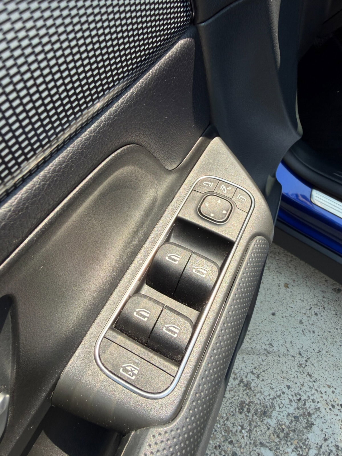 Mercedes-Benz GLB 200 d Automatic Sport (10)