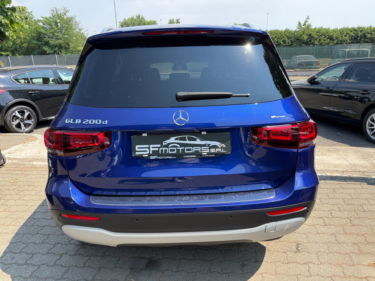 Mercedes-Benz GLB 200 d Automatic Sport (5)