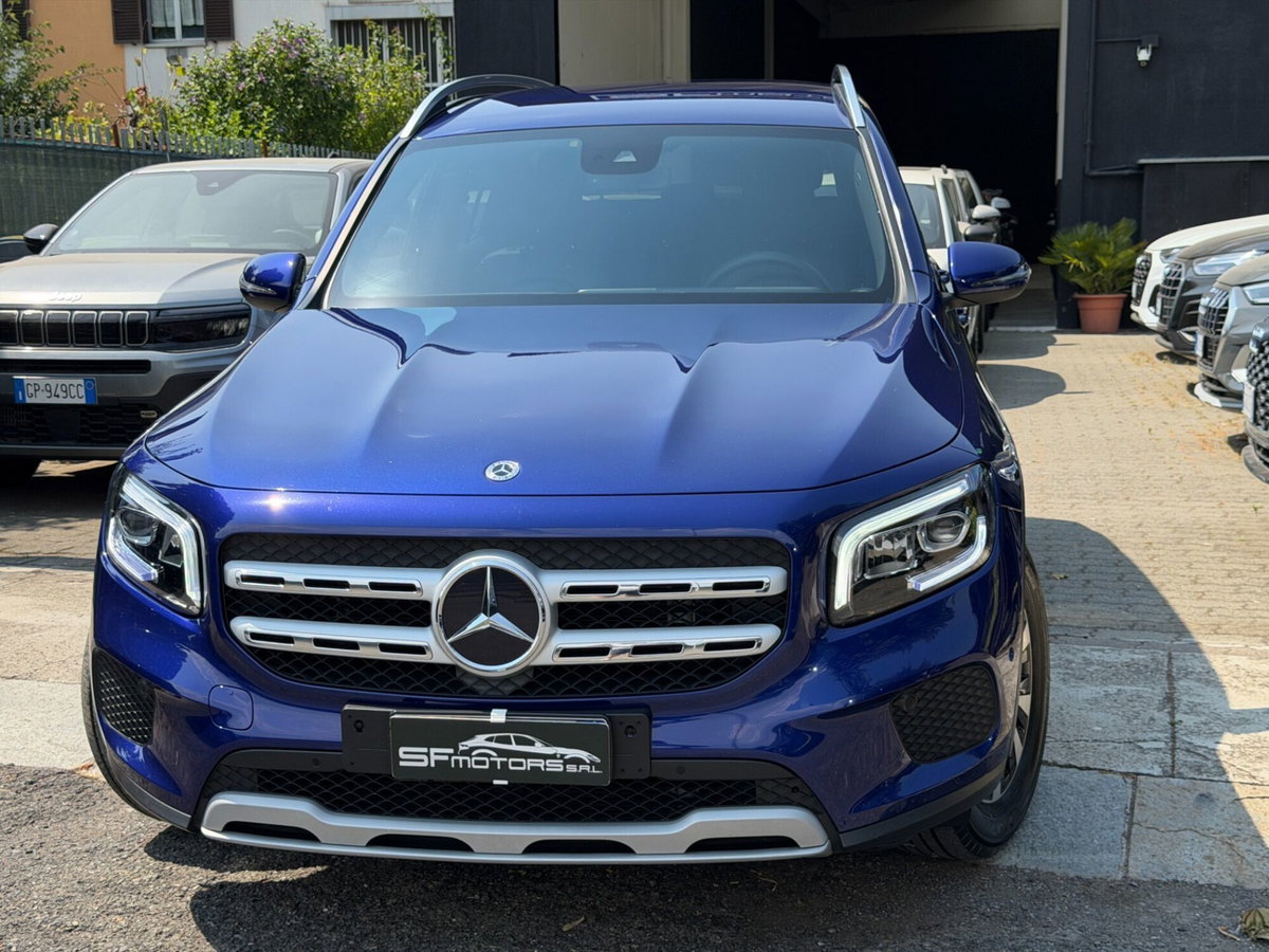 Mercedes-Benz GLB 200 d Automatic Sport (8)