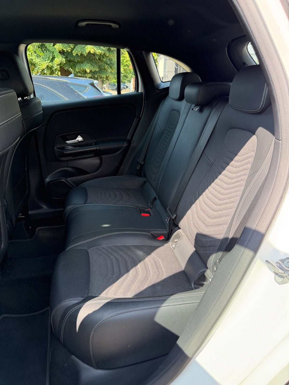 Mercedes-Benz GLA SUV 220 d Automatic 4Matic Sport (11)