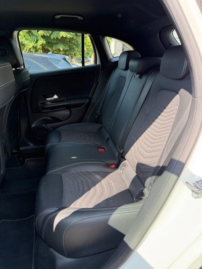 Mercedes-Benz GLA SUV 220 d Automatic 4Matic Sport (11)