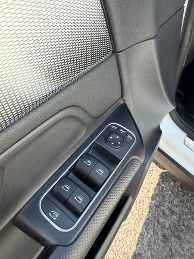 Mercedes-Benz GLA SUV 220 d Automatic 4Matic Sport (9)