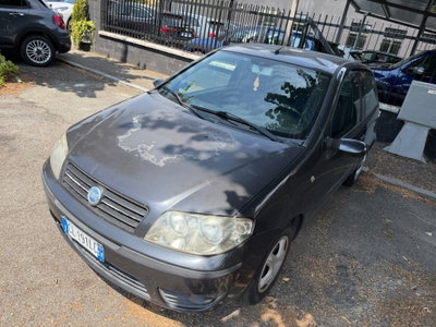 Fiat Punto 1.2 16V 3 porte Emotion (2)