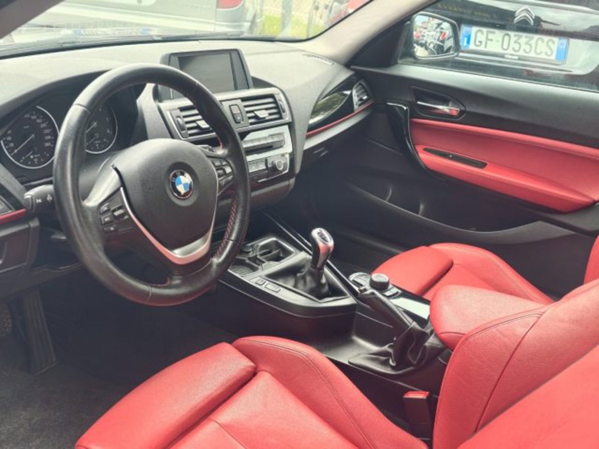 BMW Serie 1 116d 2.0 116CV cat 3 porte Attiva DPF (8)