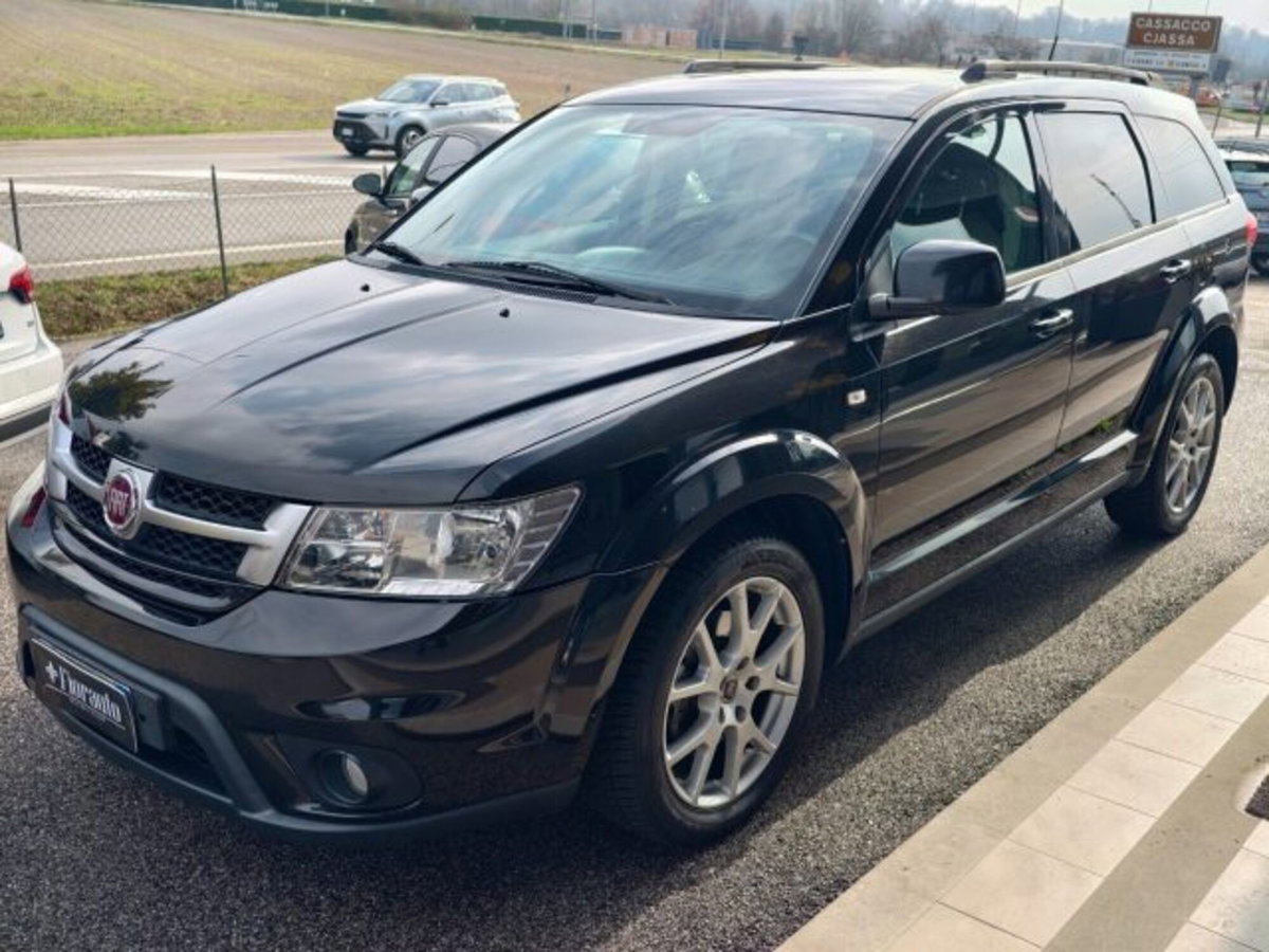 Fiat Freemont 2.0 Mjt 170 CV 4x4 Automatica Lounge (6)